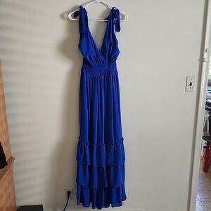 Strut & Bolt Royal Blue Maxi Dress Tiered Hem Size Large Tropical Date Night